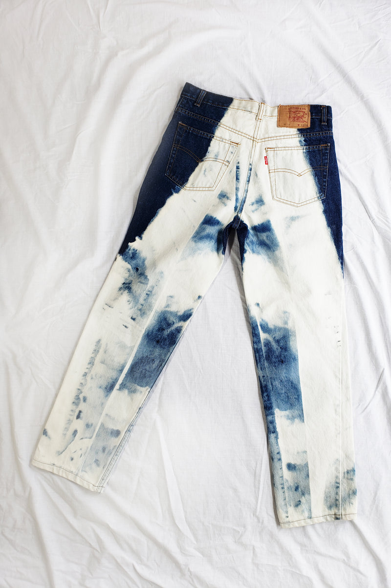 Levis bleached jeans hotsell