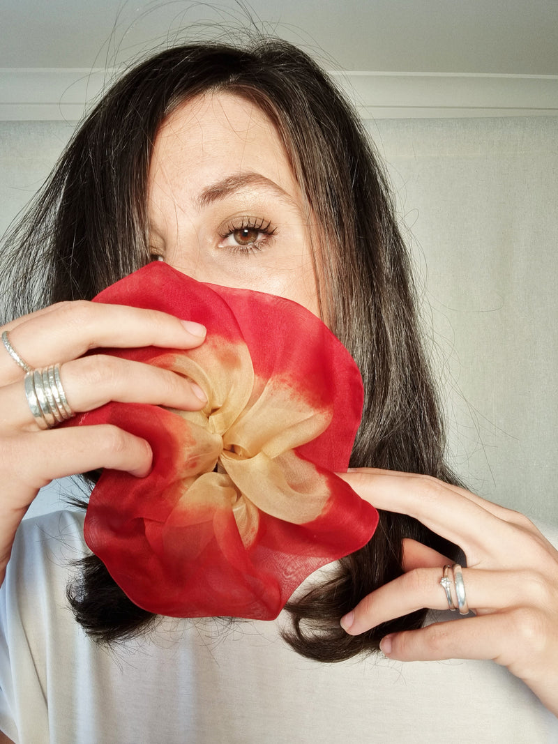 Mini Scrunchie In Gold Red Duo Dip-Dye