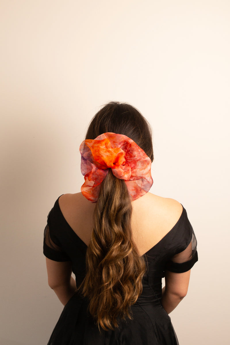 Giga Scrunchie in African Dusk Dye