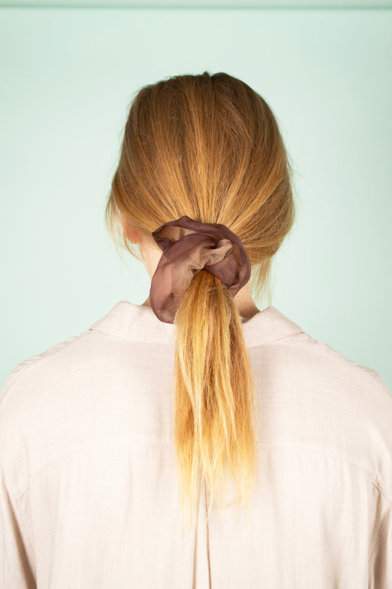 Mini Scrunchie In Beige Taupe Duo