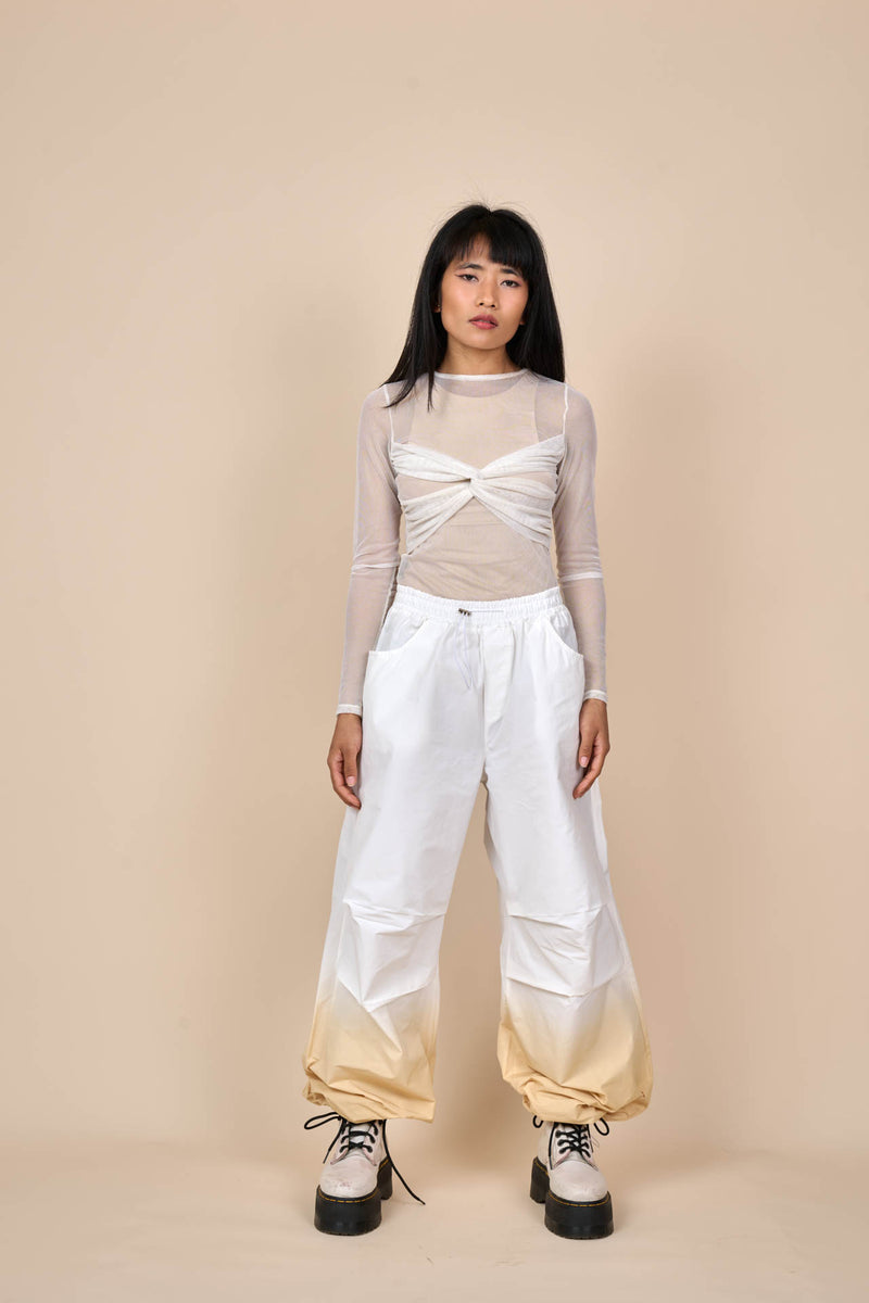 Cotton Downward Gradient Dye Cargo Pants in White Sand