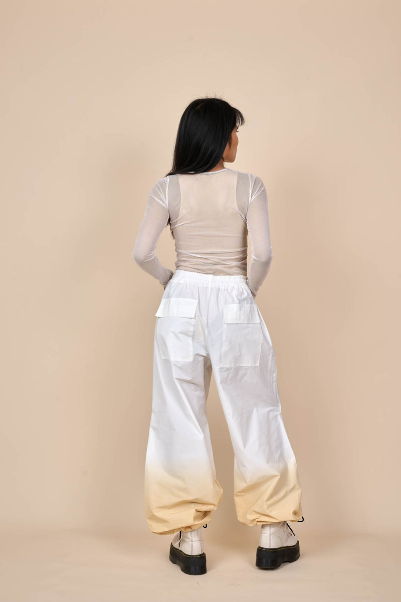 Cotton Downward Gradient Dye Cargo Pants in White Sand