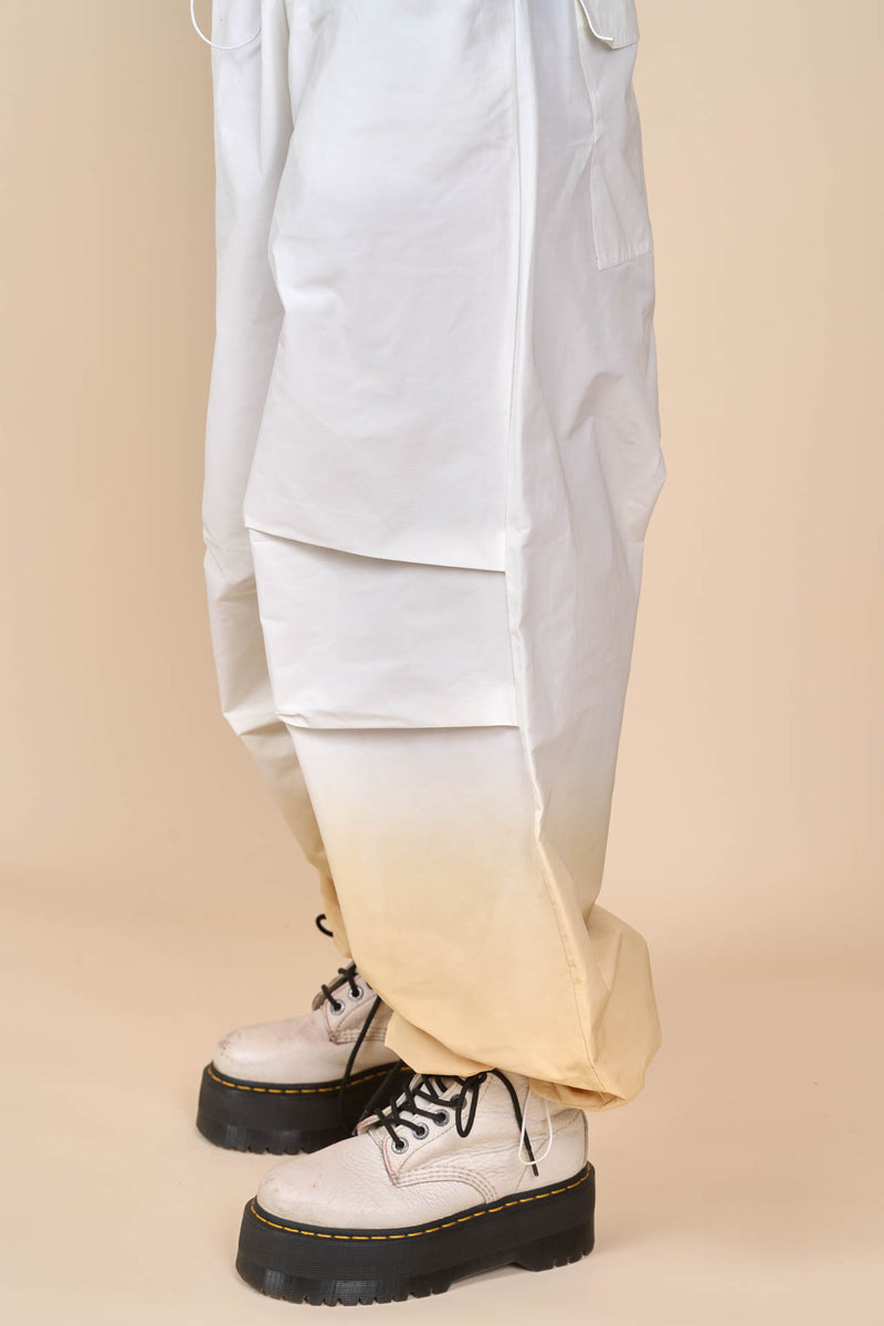 Cotton Downward Gradient Dye Cargo Pants in White Sand