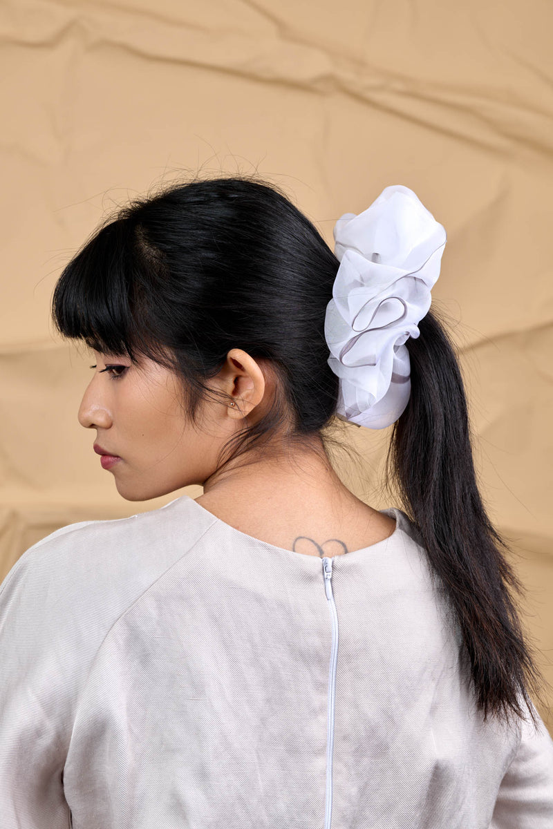 Mega Scrunchie In Black and White Feather Stroke Dye