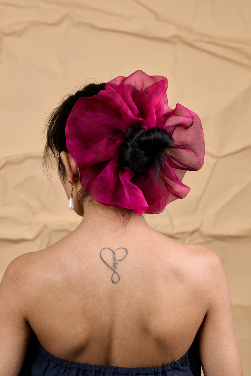 Giga Scrunchie in Wine's Mosto Tie-Dye
