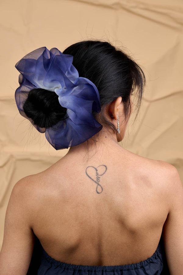 Giga Scrunchie in Moonlight Dip Dye